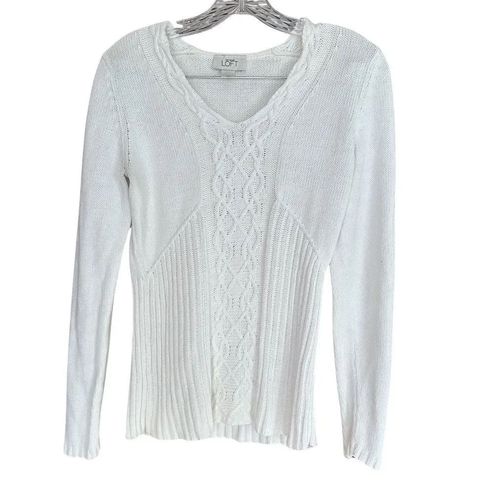 Ann Taylor Loft White Long Sleeve Sweater Ribbed Waist V-Neck Size Small